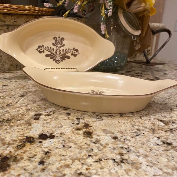 Pfaltzgraff Village Pattern Au Gratin Dish Set 2 Vintage USA 1970’s 11 inch - Picture 4 of 11